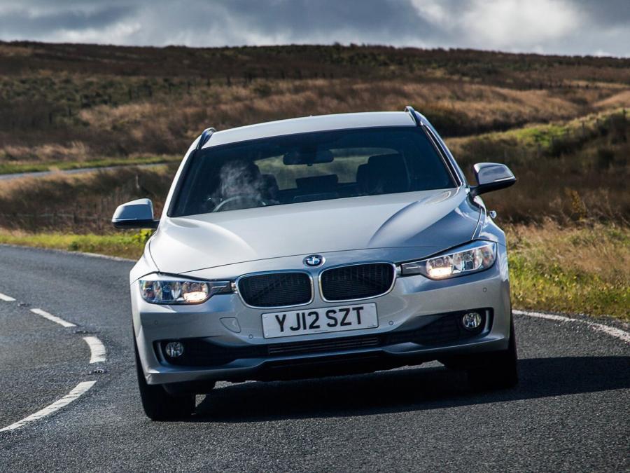  BMW 318d Touring 2012 года  (UK) (фото 1 из 7)